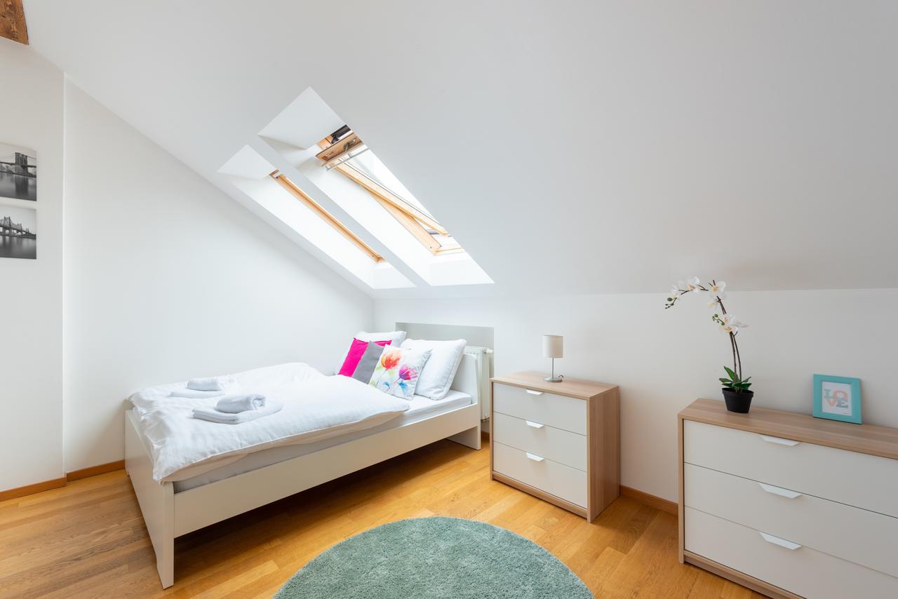 Tesnov Residence Grande Apartments Praag Buitenkant foto