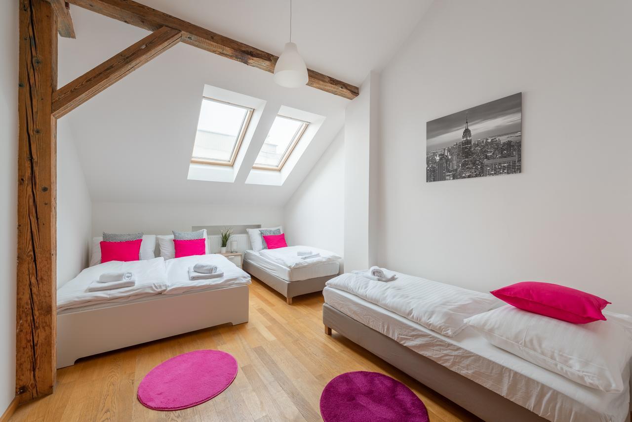 Tesnov Residence Grande Apartments Praag Buitenkant foto