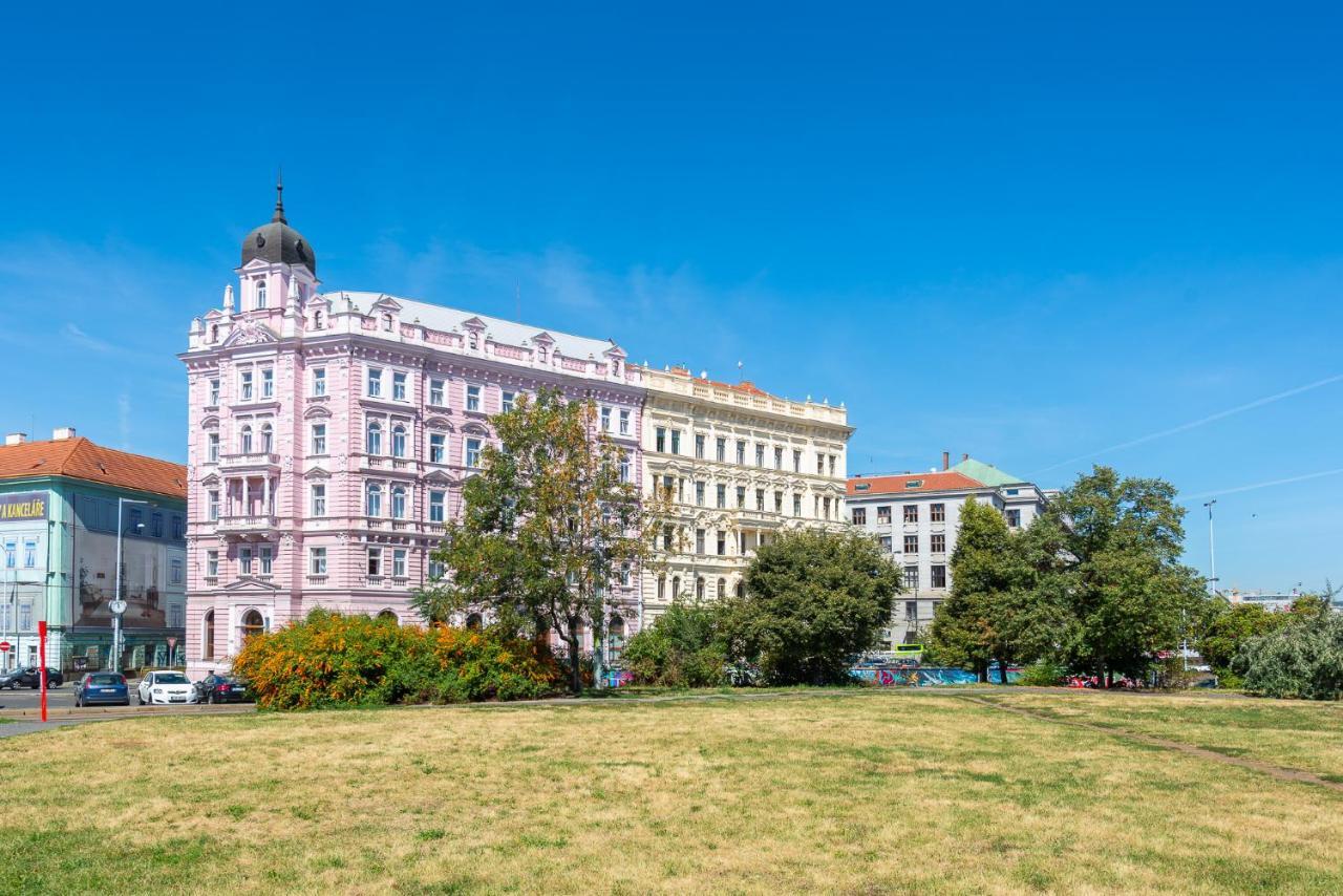 Tesnov Residence Grande Apartments Praag Buitenkant foto