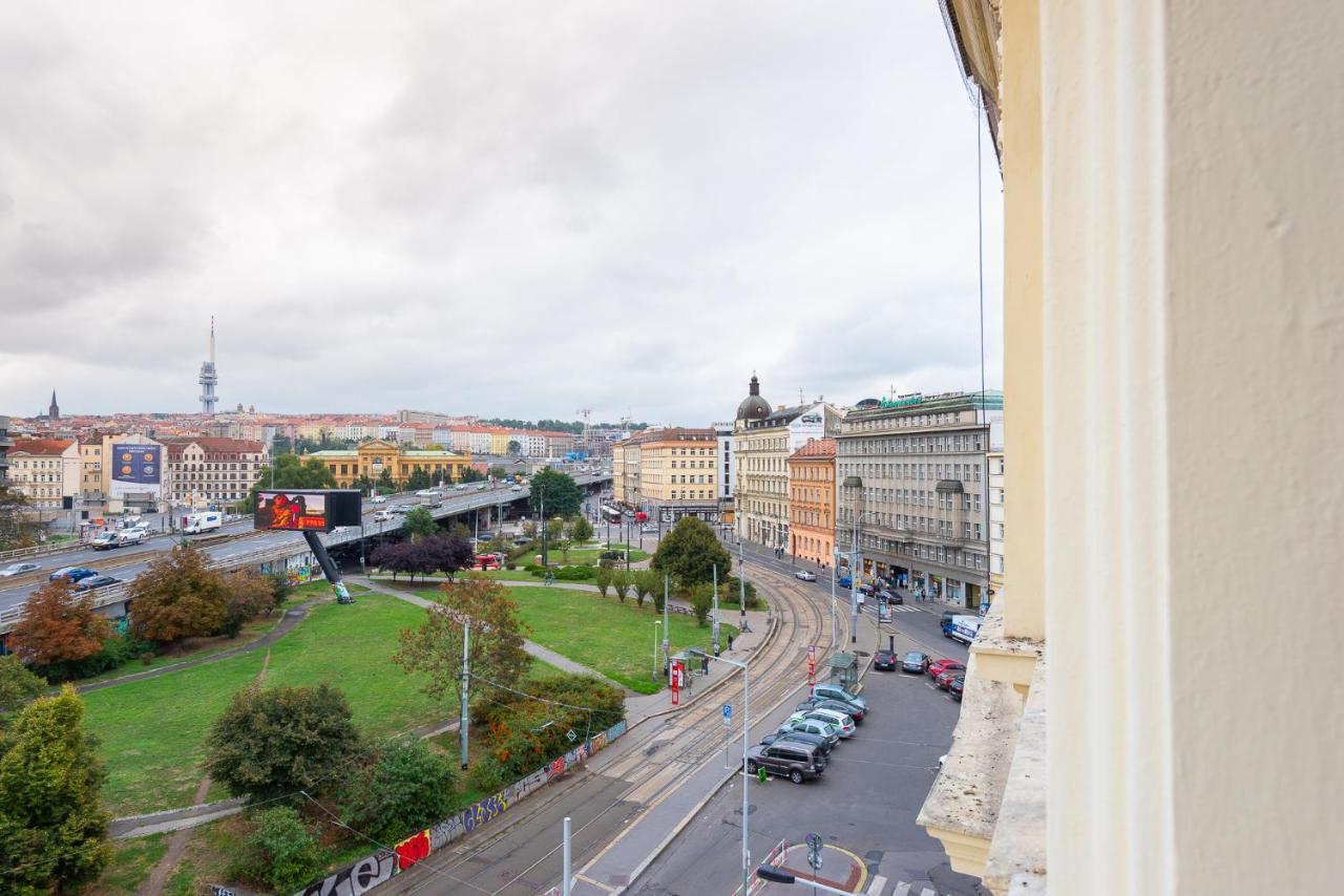 Tesnov Residence Grande Apartments Praag Buitenkant foto