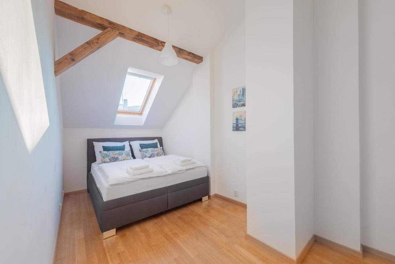 Tesnov Residence Grande Apartments Praag Buitenkant foto